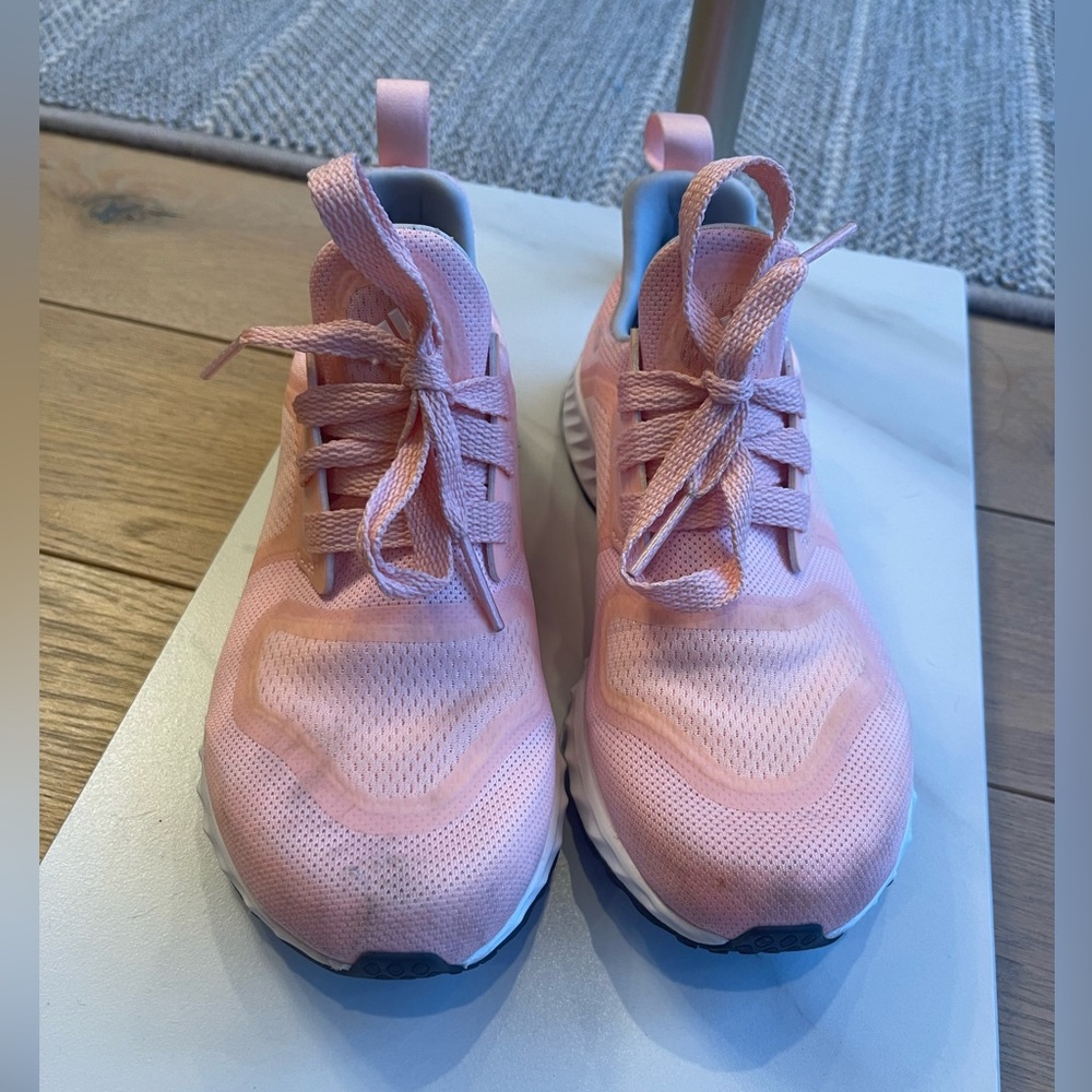 Adidas edge Lux tennis shoe.